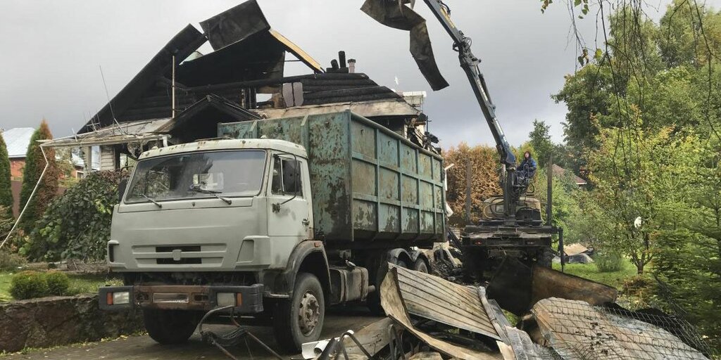 Вывоз мусора после пожара с утилизацией в Новосибирске в октябре