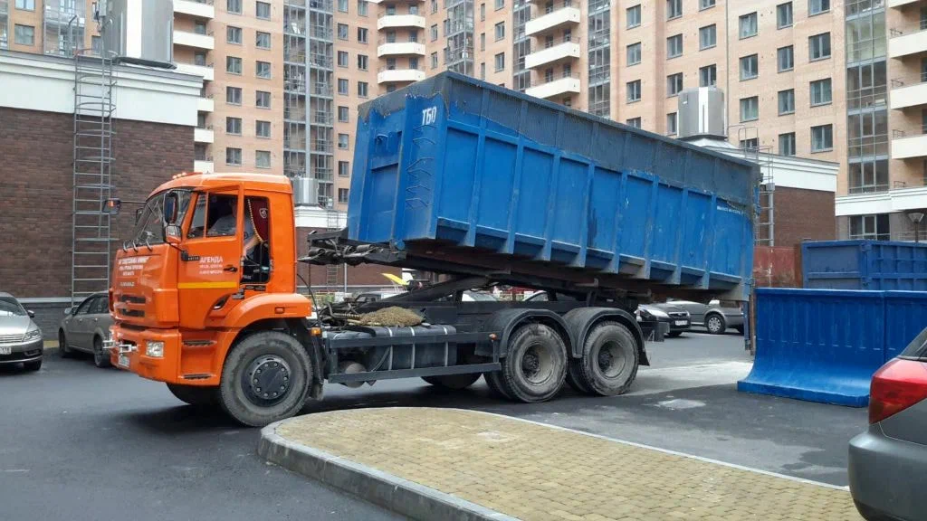 Аренда пухто для вывоза строительного и бытового мусора в Новосибирске в октябре