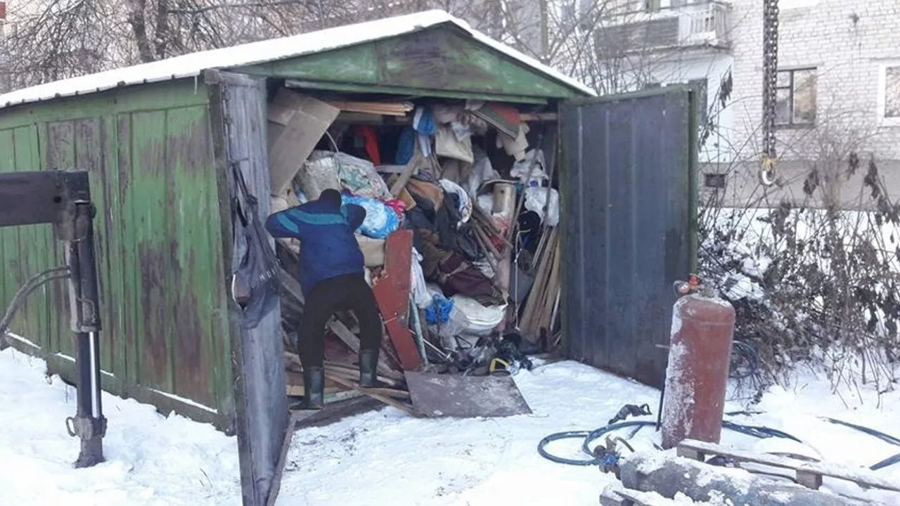 Вывоз мусора из гаража с гарантией чистоты в Новосибирске в октябре